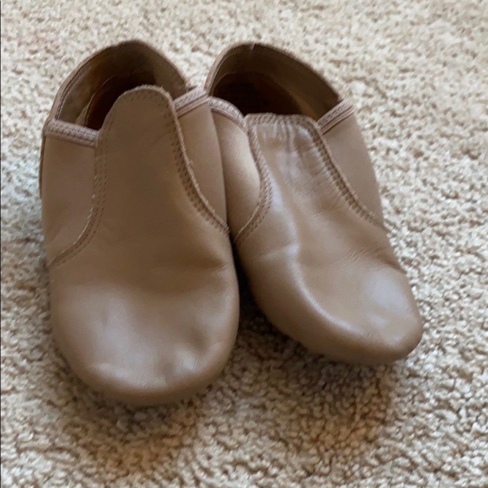 Capezio jazz shoe